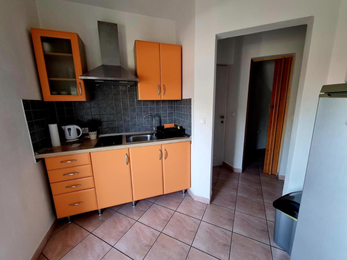 Apartments Ema Pula Extérieur photo
