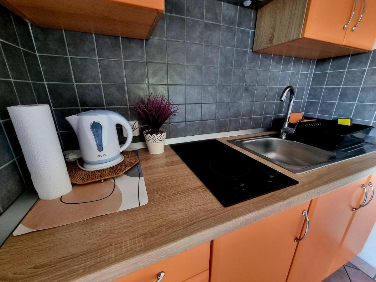 Apartments Ema Pula Extérieur photo